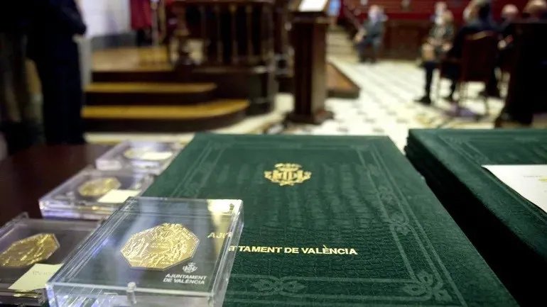 València reconoce a personalidades y entidades con sus Honores y Distinciones