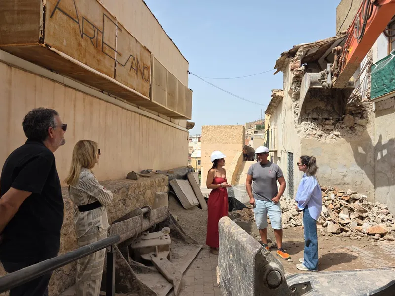 Lorca inicia la demolición de un edificio en los barrios altos para construir nuevas viviendas