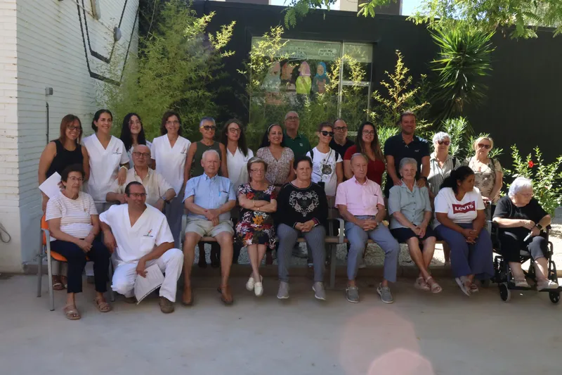 Novelda conmemora el Día Mundial del Alzheimer con un manifiesto por la investigación y nuevos tratamientos
