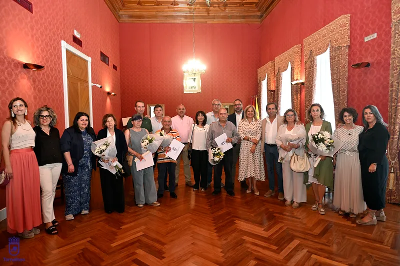 Tomelloso homenajea a sus trabajadores municipales jubilados en un emotivo acto