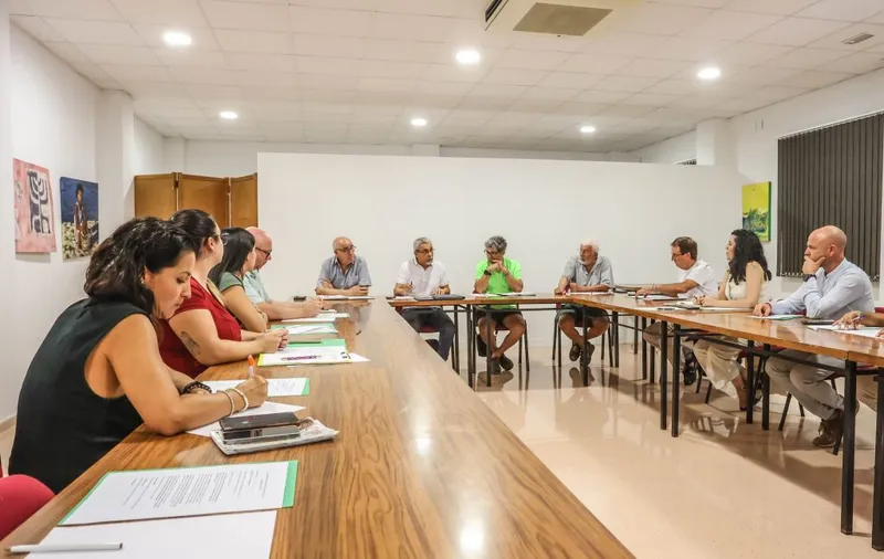 Novelda exige mejoras sanitarias urgentes: ambulancia 24h y nuevo centro de salud