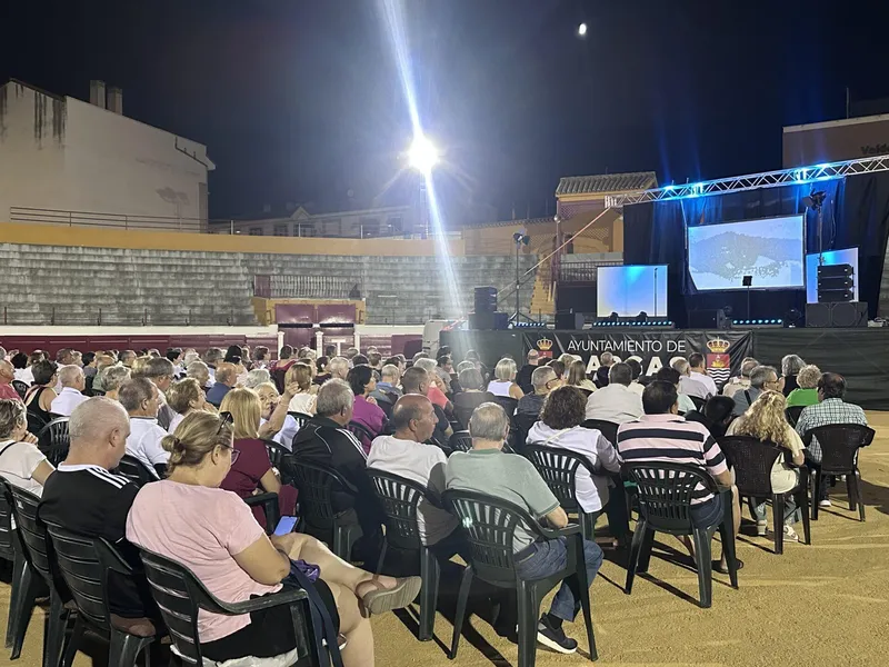 Bargas celebra un exitoso tributo a Camilo Sesto con Raúl Santana