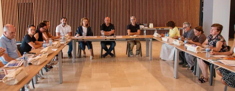 Adeje fortalece lazos con los equipos directivos de los centros educativos municipales
