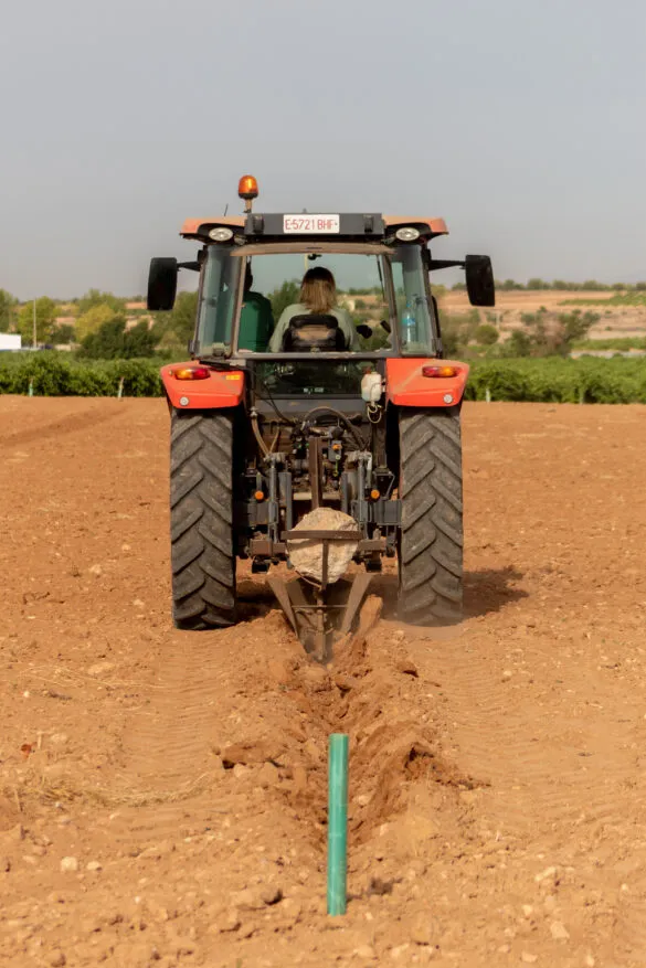 Pedro Muñoz celebra sus concursos de habilidad con tractor con nuevas pruebas