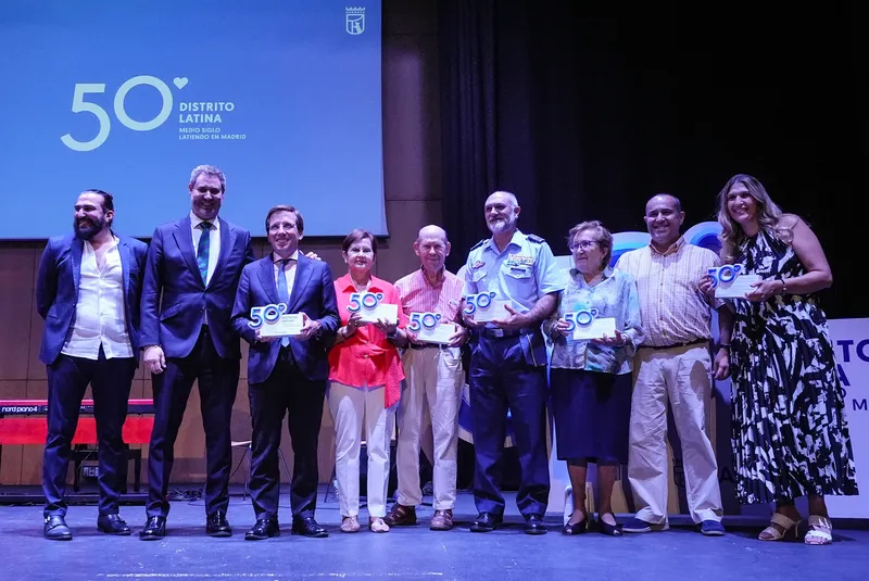 Madrid celebra 50 años del distrito de Latina con reconocimientos a vecinos y entidades