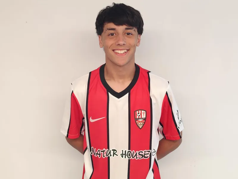 El joven futbolista Daniel Magán ficha por la U.D. Logroñés Juvenil A