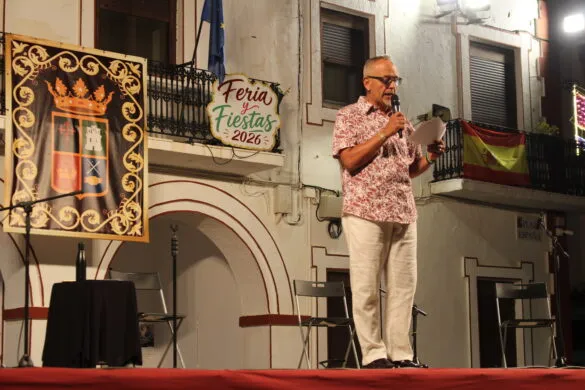 María Rubí deslumbra en las Noches de Plaza de Pedro Muñoz