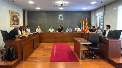 Castelldefels cancela el acto de encendido de bengalas por alto riesgo de incendio