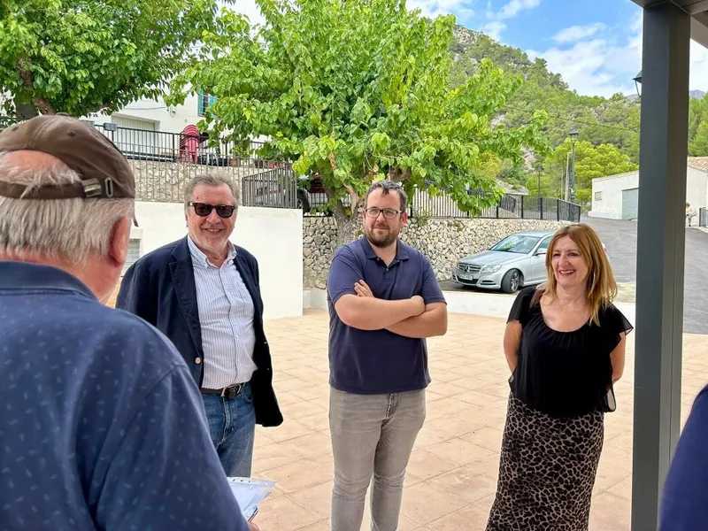 Confrides inicia la renovación integral de calles en l'Abdet con una inversión superior a 225.000 euros