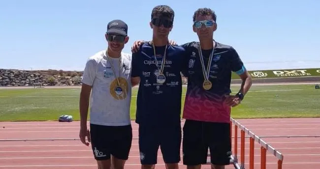 Hugo Pérez y Akorán Rodríguez, campeones de Canarias de 5.000 metros en atletismo