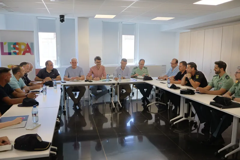 Novelda coordina el dispositivo de seguridad para las Fiestas Patronales y de Moros y Cristianos