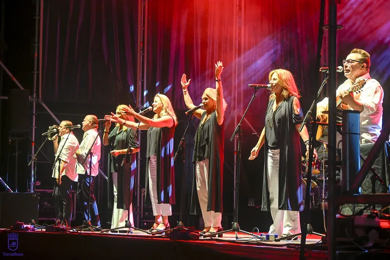 Siempre Así triunfa en Tomelloso con un concierto vibrante en la Feria y Fiestas