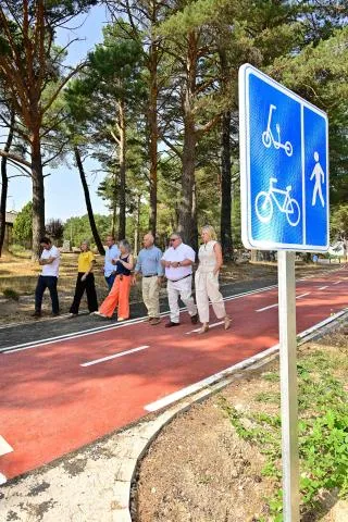 Aguilar de Campoo estrena carril bici al embalse tras una inversión de un millón de euros