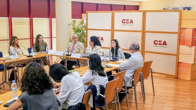 CEA impulsa un ciclo de encuentros sobre absentismo laboral en Andalucía
