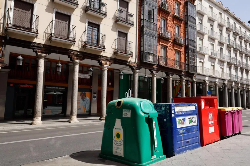 Valladolid y Ecovidrio unen fuerzas para potenciar el reciclaje de vidrio en San Lorenzo