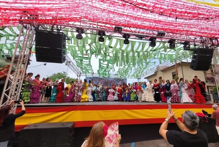 Moralzarzal celebra la XI edición de OléMoral con un concurso de trajes de flamenca