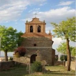 Tejado recupera la Ermita de Nuestra Señora del Pilar con una nueva galería fotográfica