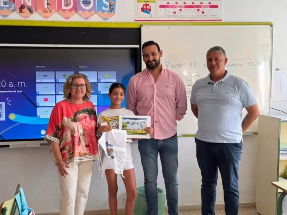 Valeria Martín, alumna del CEIP Juan de Ávila, premiada en el Concurso Digital Infantil de Aqualia