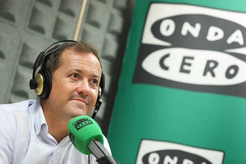 Velázquez reclama a la Junta competencias en climatización escolar y pide más inversión