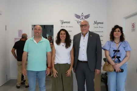 Vania Yoga abre sus puertas en Manzanares como espacio de bienestar integral