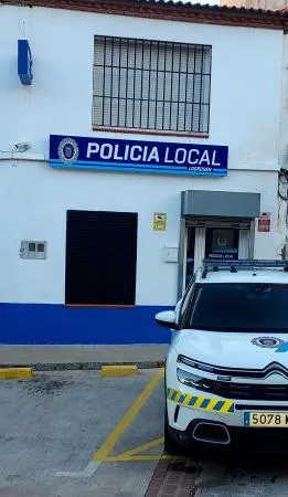 Logrosán presenta la Casa de la Cultura como centro de fomento cultural y formación