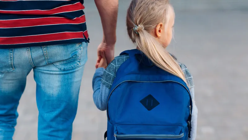 València abre el plazo para ayudas de conciliación en centros educativos públicos