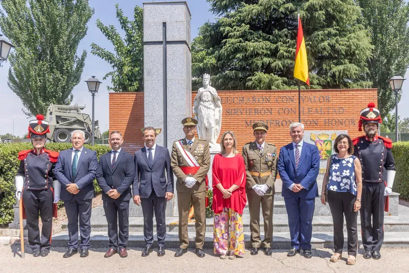 Guadalajara celebra San Fernando con la presencia de la alcaldesa y autoridades militares