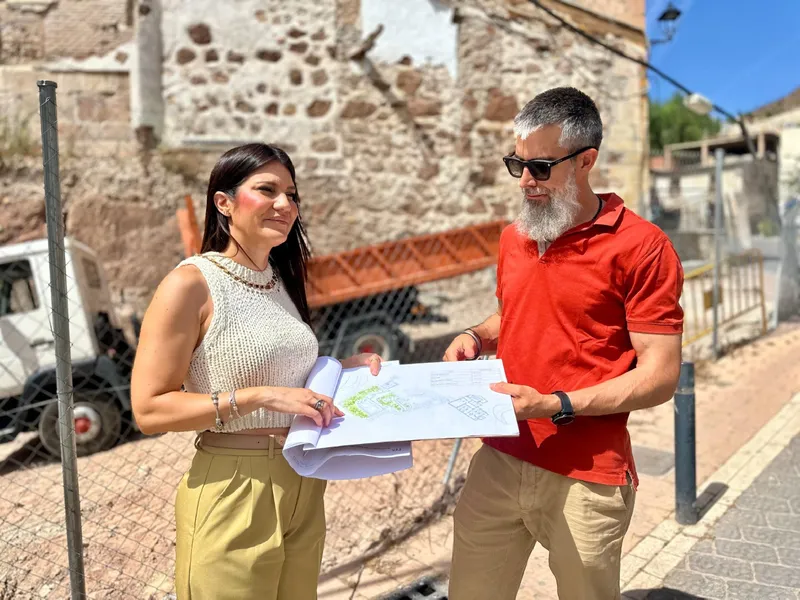 Lorca crea la 'Plaza de la Roca' para realzar San Patricio y la muralla medieval