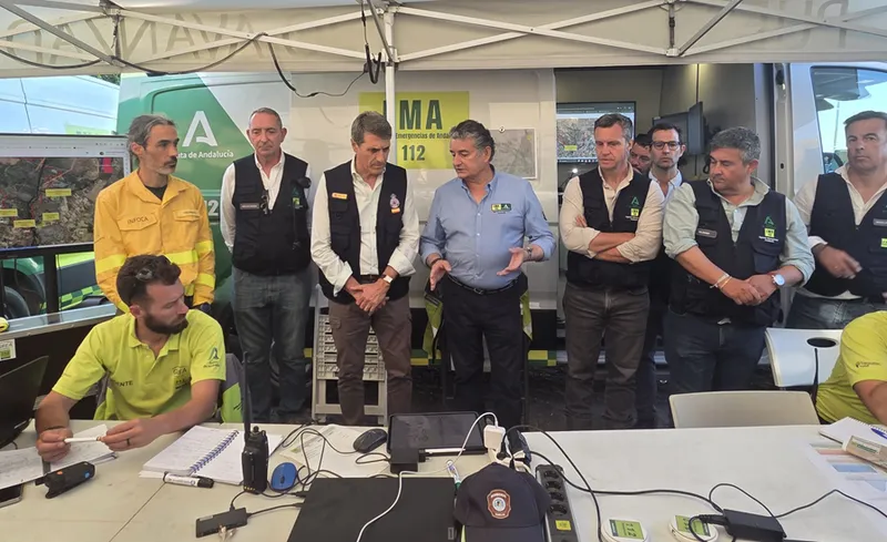 Evolución favorable del incendio forestal de Villanueva de los Castillejos, según Antonio Sanz
