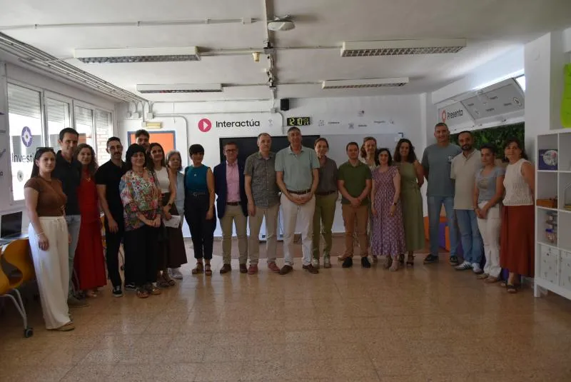 El CEIP Infante Don Felipe de Daimiel estrena su innovadora Aula del Futuro "Enrique Calderón"