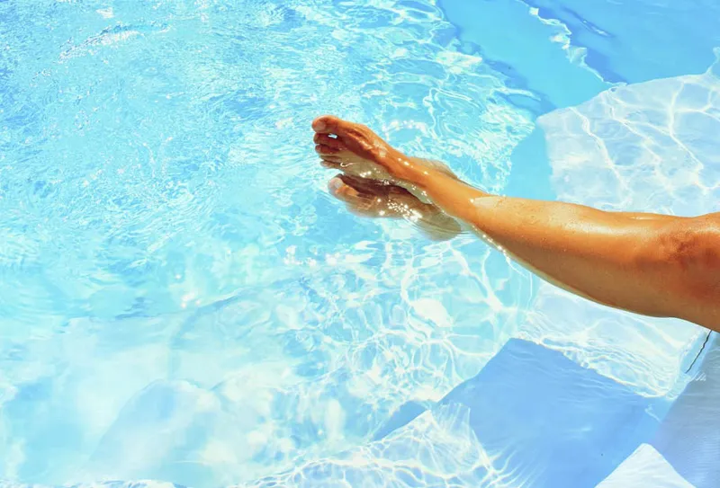 Falces actualiza tarifas de piscinas y normas para la temporada de verano 2026