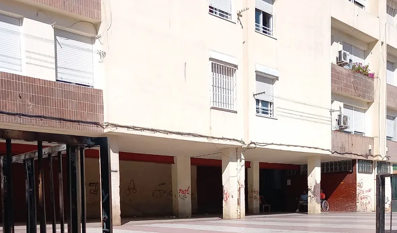 Junta de Andalucía adjudica 370.000 euros para mejorar la accesibilidad de 36 viviendas públicas en Granada
