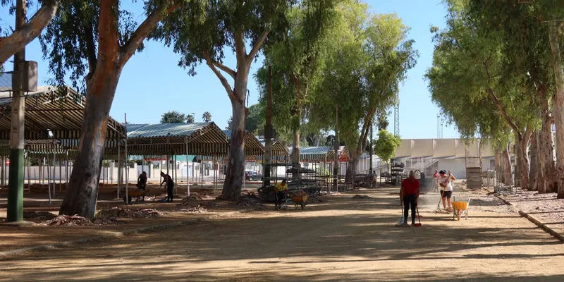 Utrera ultima los preparativos del recinto ferial para la Feria de Consolación 2026