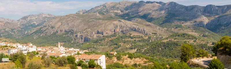 Benimantell: Un microclima y un entorno natural que cautivan en la Sierra de Aitana