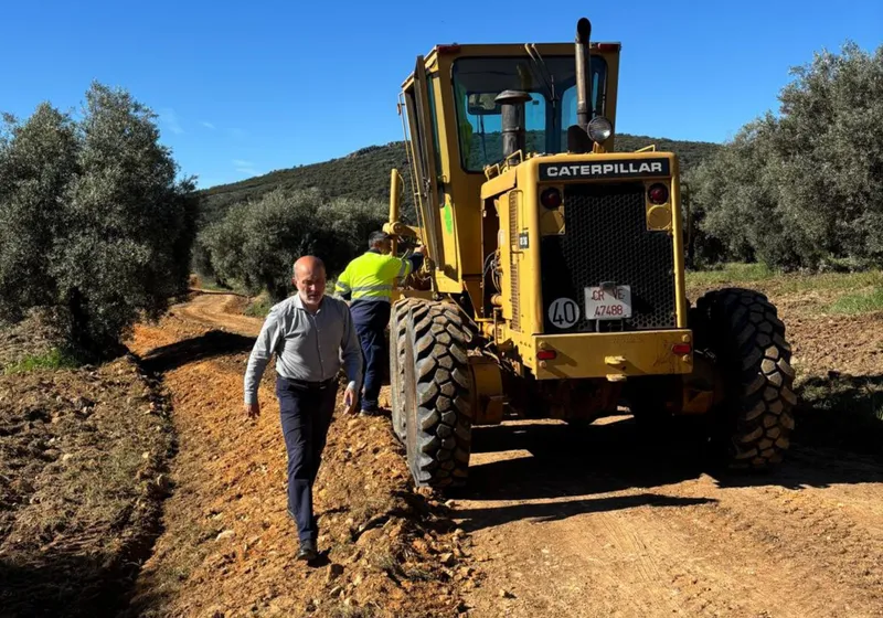 Piedrabuena invierte 200.000 euros en la reparación de más de 100 kilómetros de caminos rurales
