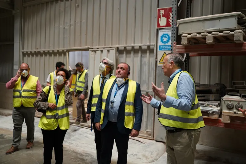 Diputación de Castellón exige un plan de emergencia para la cogeneración y defiende el empleo cerámico