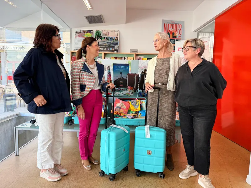 Lorca acerca la lectura a los más pequeños con el servicio "Leemos, Crecemos Juntos"