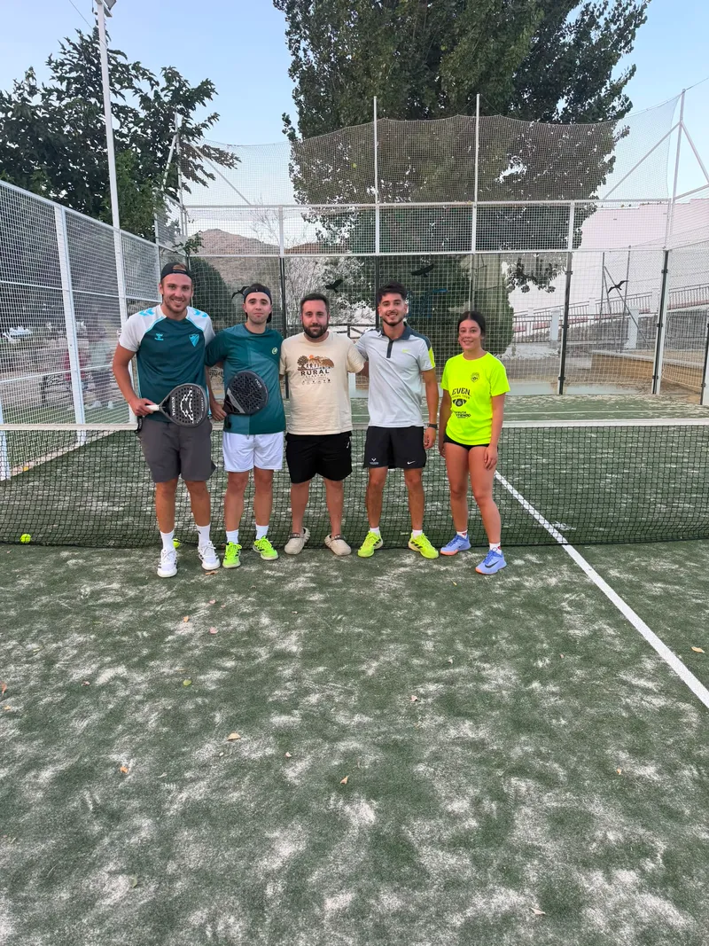 Cartajima celebra su primer torneo de pádel con gran éxito de participación y ambiente