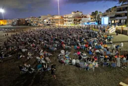 Telde celebra tres noches de cine de verano gratuito en la playa de Salinetas