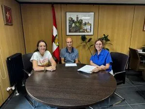 Caspe y el Club Ciclista Caspolino renuevan su convenio para impulsar el ciclismo