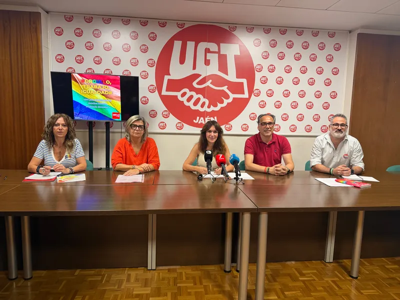 Torredelcampo pionero en Jaén con un acuerdo laboral por los derechos LGTBI