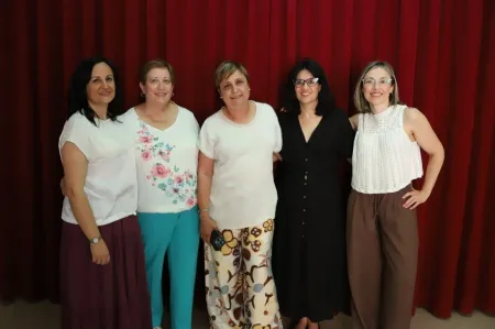 El Centro de Mayores de Manzanares clausura el curso con alta participación
