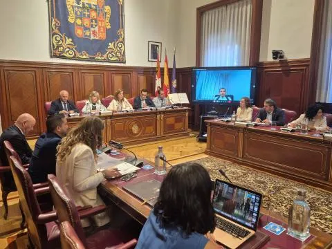 Diputación de Palencia destina 270.000 euros para reforzar el servicio de bomberos