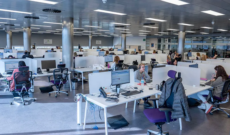 Salud Responde gestionó más de 3,3 millones de llamadas en Andalucía en el primer semestre