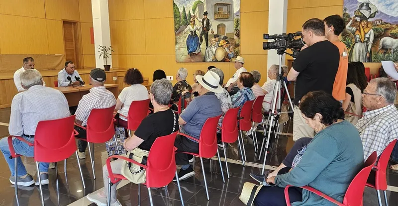 Alajeró renueva su programa de acompañamiento para mayores con fisioterapeuta y nuevos vehículos