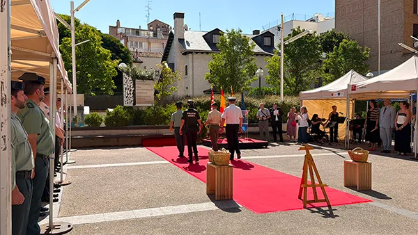 Huesca conmemora a las víctimas del terrorismo en un emotivo acto institucional