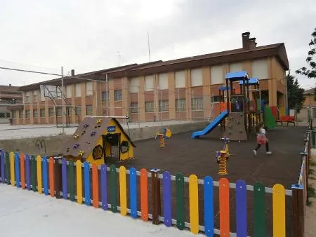 Cantimpalos publica datos de contacto de centros educativos municipales