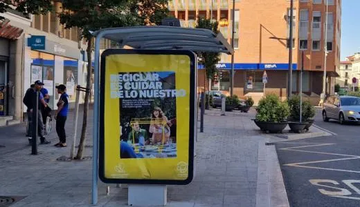 Tudela licita la explotación publicitaria de 25 mupis y marquesinas de autobús