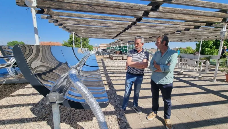 Valdepeñas revoluciona el calentamiento de piscinas con tecnología solar Micro CSP