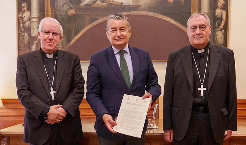 El SAS y la Iglesia Católica refuerzan la asistencia religiosa en hospitales andaluces